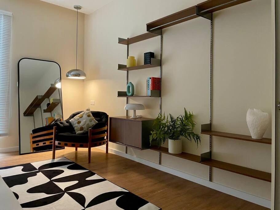 Quill Residences 5pax By Hausome *