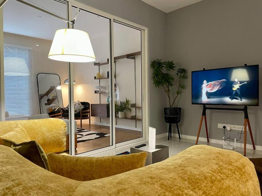 Pangsapuri Quill Residences 5pax By Hausome *